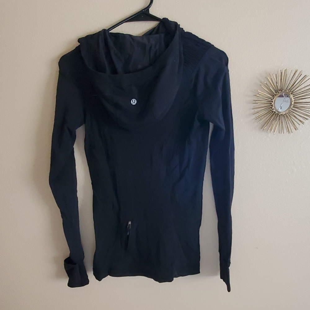 Lululemon 1/2 Zip Pullover